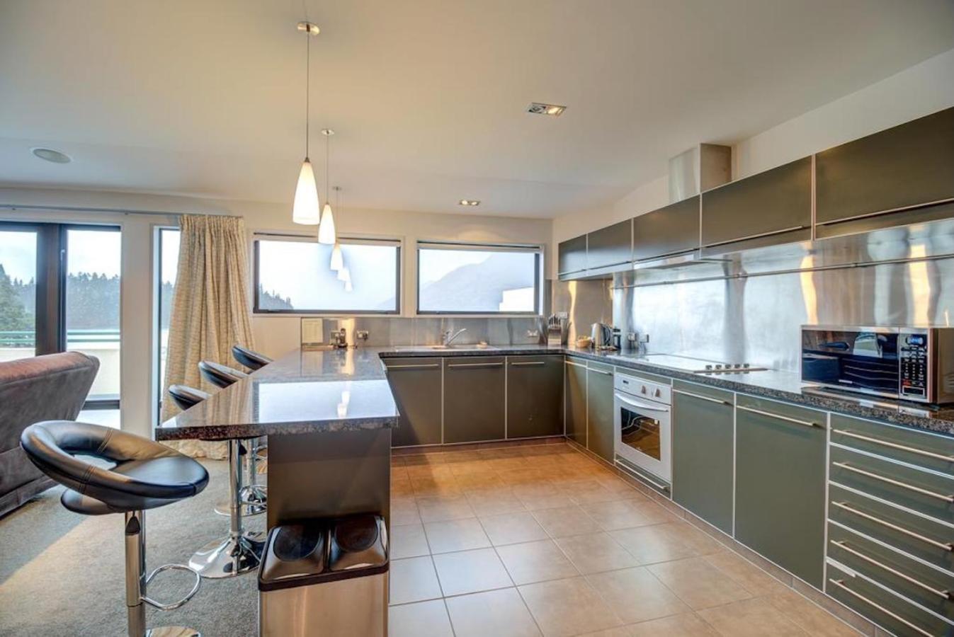 Lakefront Luxury Penthouse Central 皇后镇 外观 照片